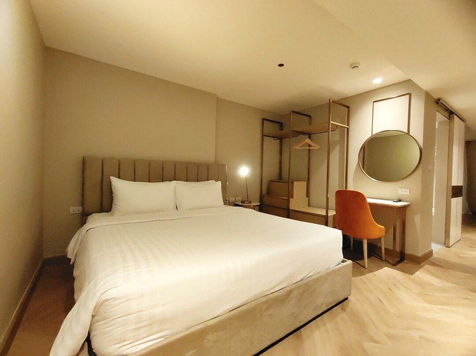 Bedroom 8