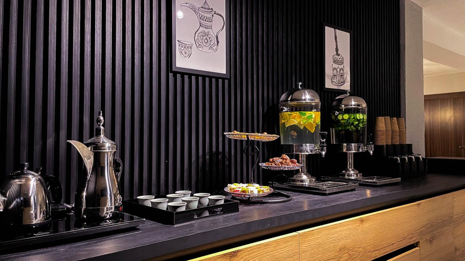 Food & Drinks 4, Nozoll Boutique Residences, Amman