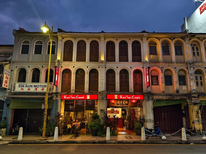 Exterior 6