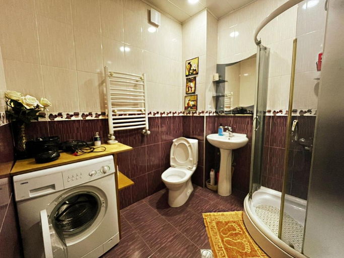 Bathroom 3, Cozy apartment in the city center Mtatsminda, Tbilisi