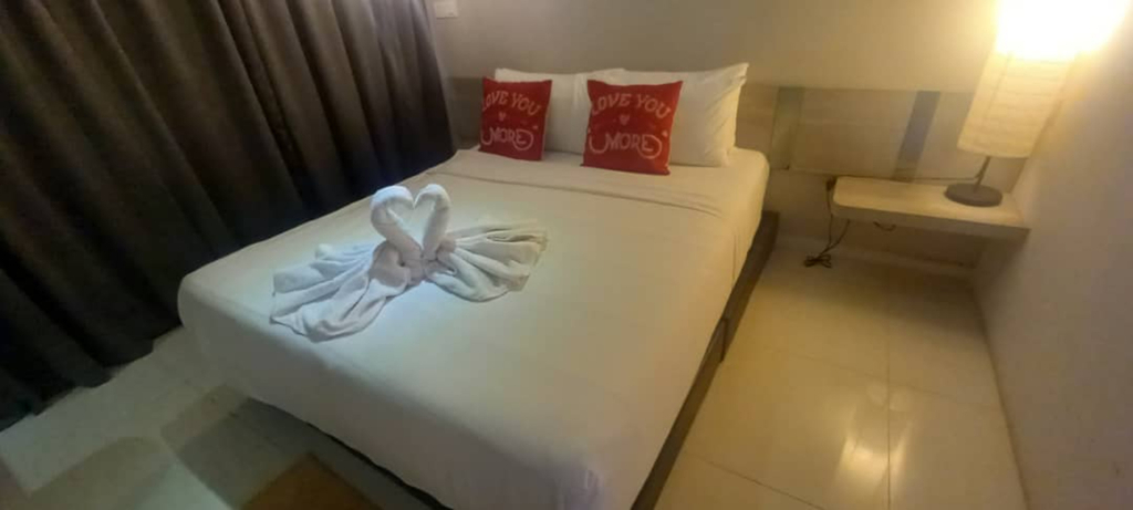 Bedroom 21