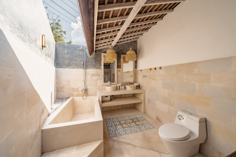 Bathroom 5, Dolce Vita Nusa Penida, Klungkung