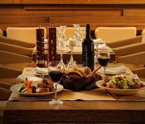 Food & Drinks 5, Noverian Scenic Crete 5* Hilltop Villa Resort &spa, Crete