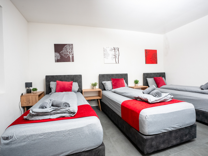 Bedroom 3, Serviceroom24 - Apartment 1 in Recklinghausen WLAN, Recklinghausen