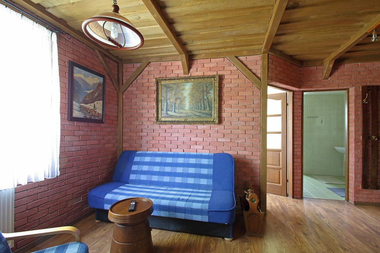 Others 5, Apartmany HABURA, Medzilaborce