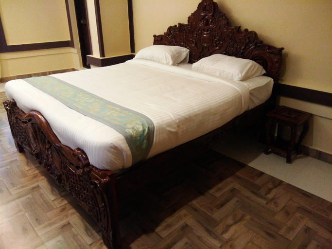Bedroom 8