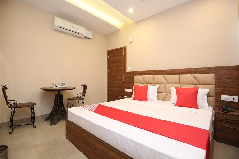 Bedroom 3, Hotel Platina Derabassi, Sahibzada Ajit Singh Nagar
