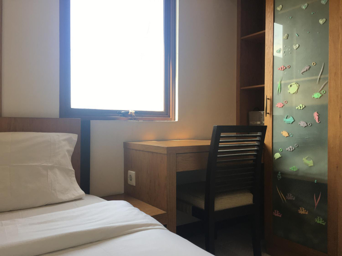 Bedroom 12