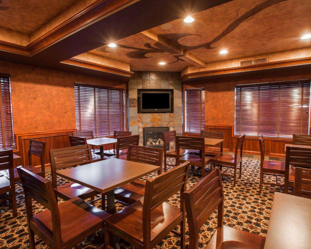 Food & Drinks, Comfort Suites Moses Lake, Grant