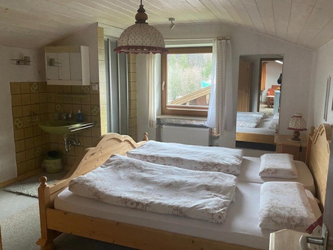5, Ferienwohnung Deininger inkl. Chiemgaukarte, Traunstein