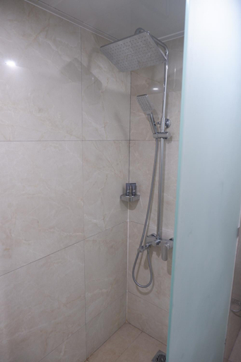 Bathroom 6