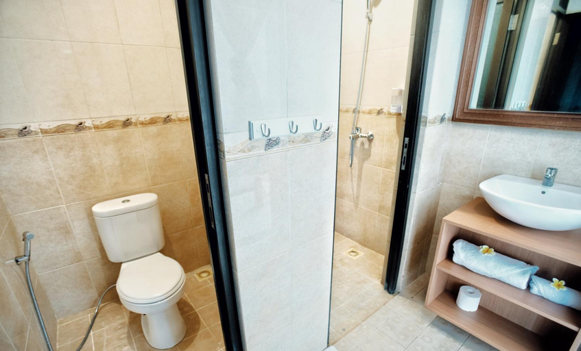 Bathroom 3, Uluwatu Houses, Badung
