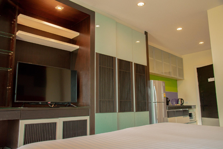 Bedroom 6