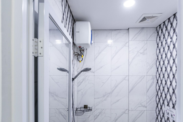 Bathroom 6
