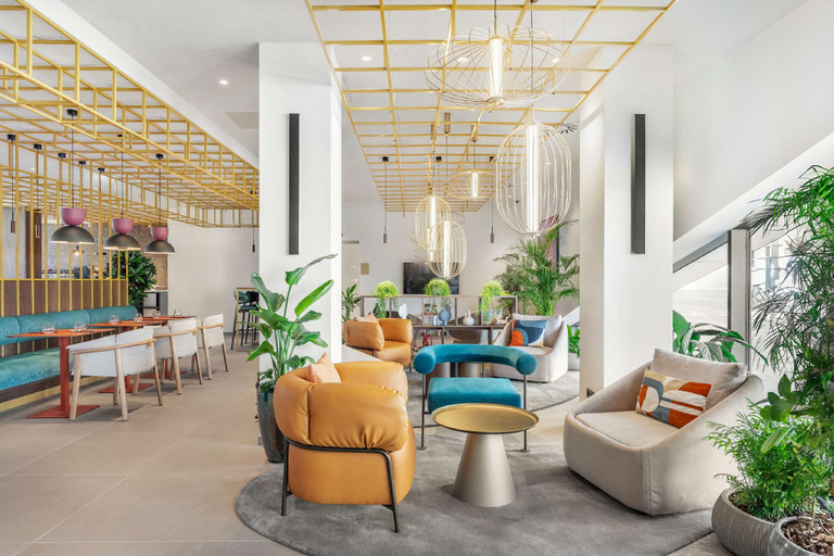 Public Area 3, Hilton Garden Inn Debrecen City Center, Debrecen