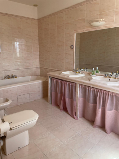 Bathroom 2, CASA DI CAJUCAN, Haute-Corse