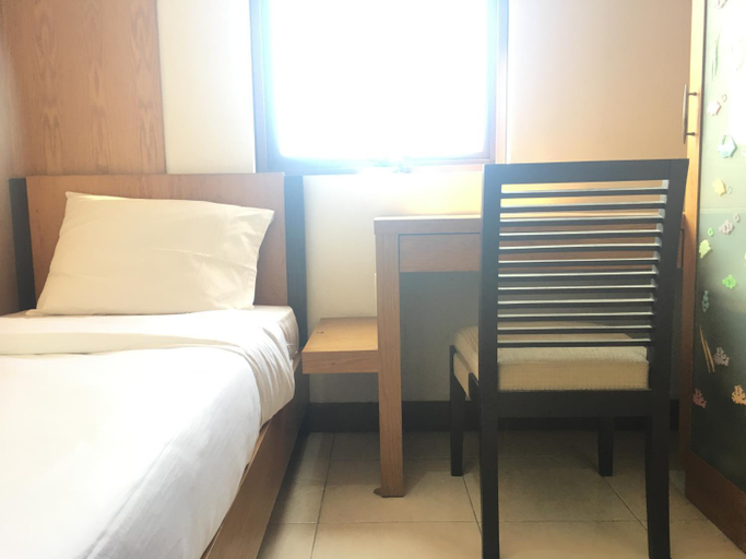 Bedroom 13