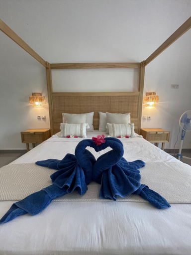 Bedroom 1, Blue EmOcean Dive Eco lodge, Sumbawa