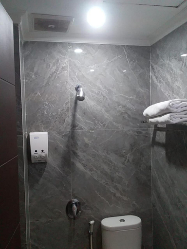 Bathroom 5