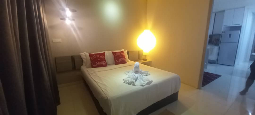 Bedroom 25