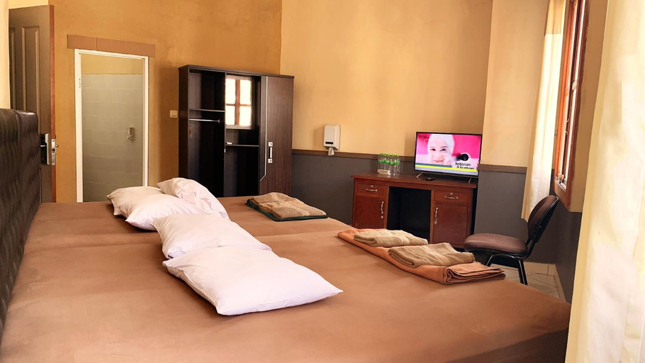 Bedroom 25