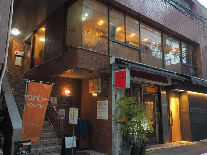Exterior 2