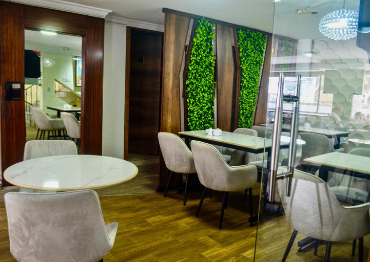Others 3, Hotel Imperial Ambato, Ambato