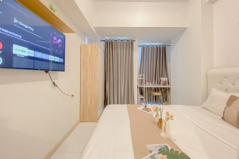 Others 2, Stunning Studio Room at Tokyo Riverside PIK 2 Apartment By Travelio, Tangerang