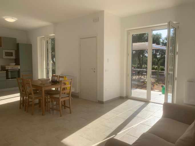 Others 4, Villino Frizza, Vibo Valentia