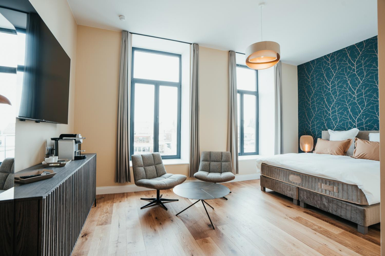 Bedroom 2, Hotel Casino Elite, Hainaut