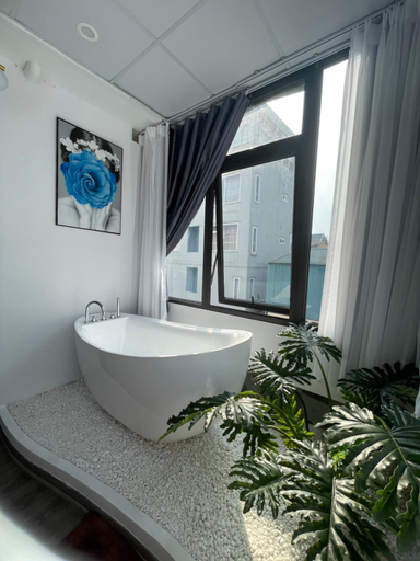 Bathroom 2, Airhome Westlake Xuan Dieu, Tây Hồ