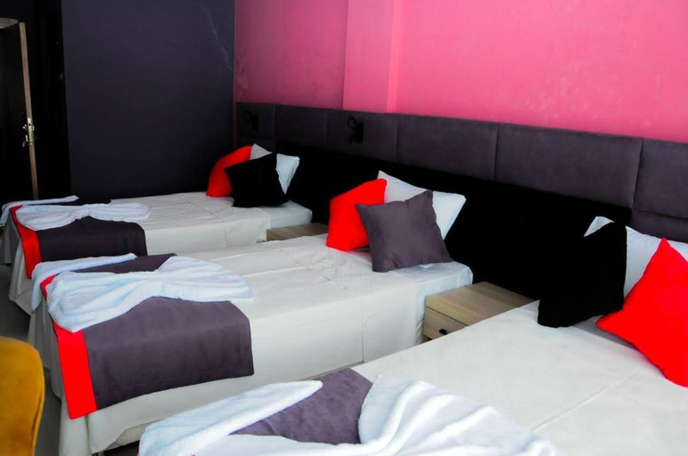 Bedroom 3, Kemer Port Hotel, Kemer