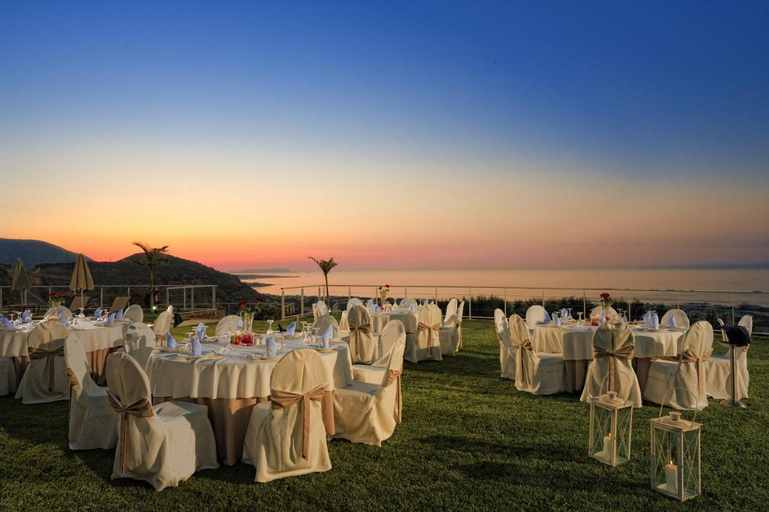Food & Drinks 4, Noverian Scenic Crete 5* Hilltop Villa Resort &spa, Crete