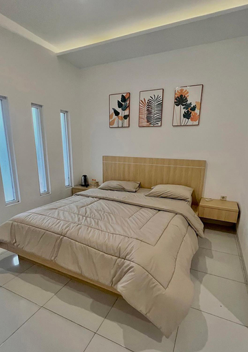 Bedroom 9
