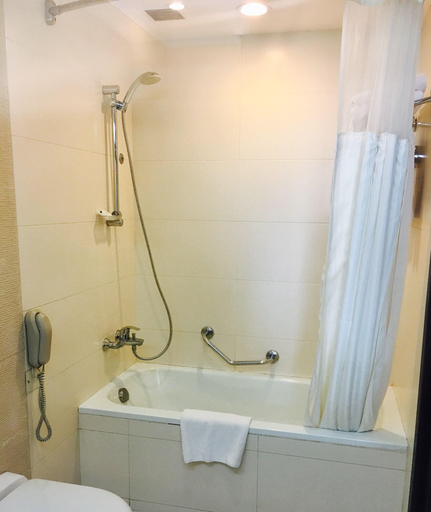 Bathroom 5, Hotel The Soaltee Kathmandu, Autograph Collection, Bagmati