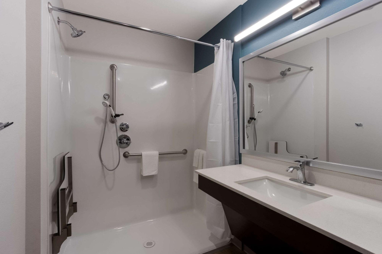 Bathroom 4, Woodspring Suites Chandler Airport, Maricopa
