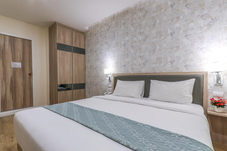 Bedroom 6