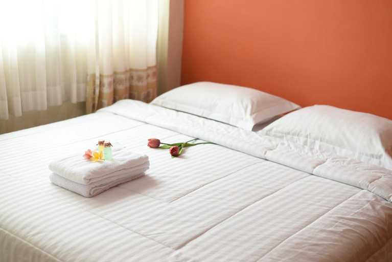 Bedroom 16
