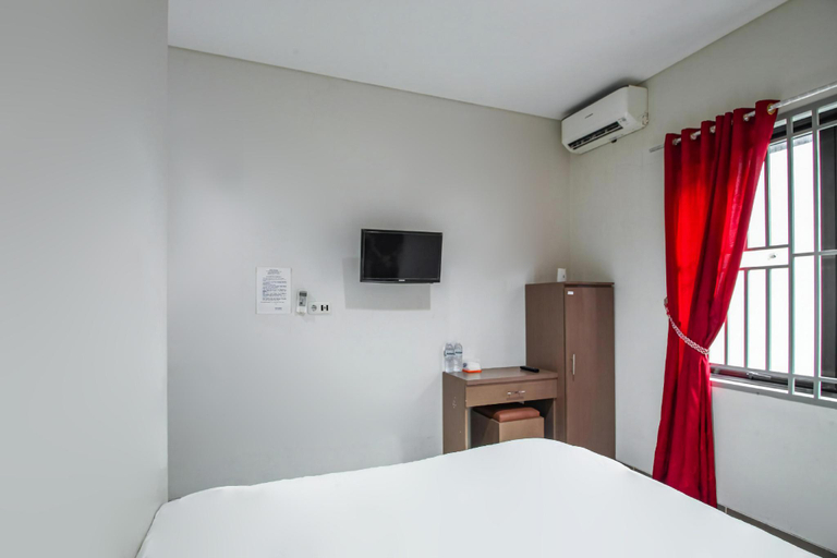 Bedroom 3, Capital O 93589 Hotel Wongso Syariah, Central Bangka