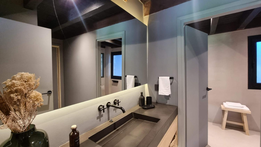 Bathroom 4, Haus del Arroyo - Nordica, Lacar