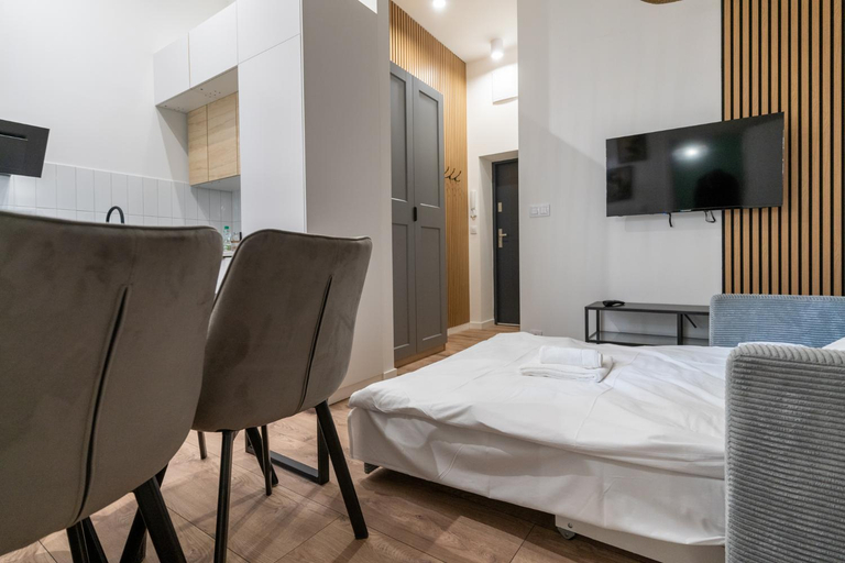 Bedroom 3, Zwirki i Wigury Apartments by BookingHost, Katowice City
