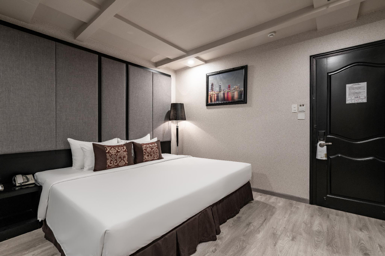 Bedroom 8