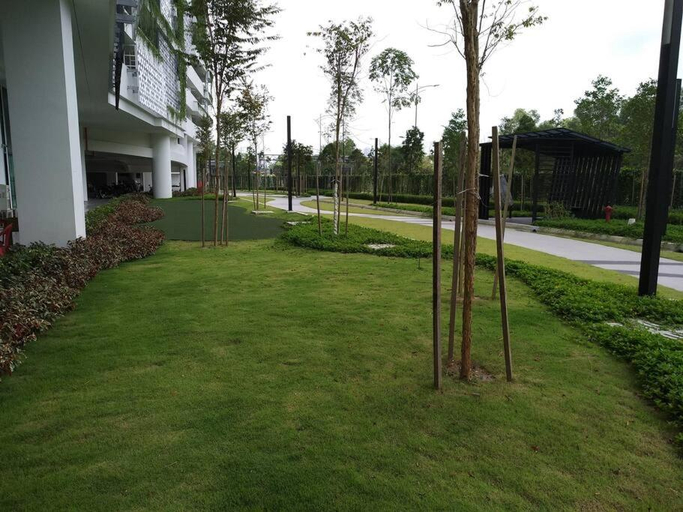 Others 5, H2O studio near Subang Airport, Petaling Jaya