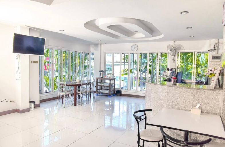 Others 4, Srivara Place Hotel , Muang Phetchabun