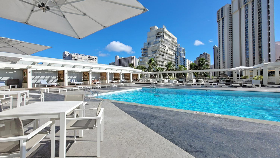 Sport & Beauty 2, Ala Moana Hotel _ Ocean view with balcony, Honolulu
