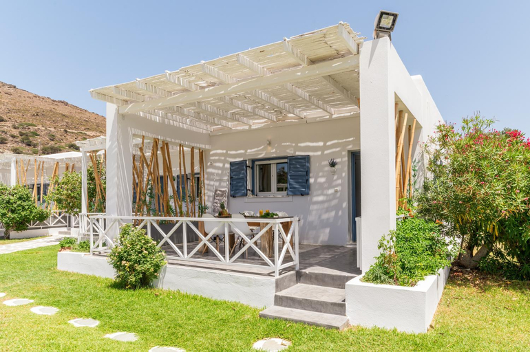 Others 5, Ow Andros Suite 1,Private Whirlpool, South Aegean