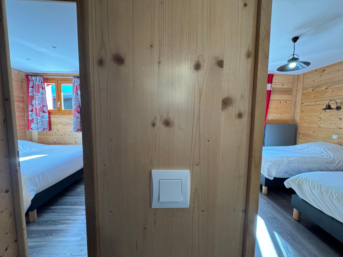 Bedroom 3, Le Schuss, Haute-Savoie