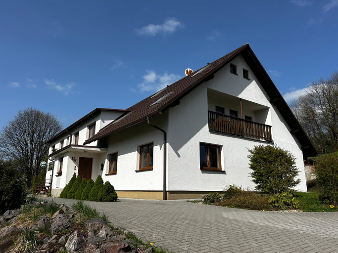Others 4, Restaurace a penzion Na Strani, Ústí nad Orlicí