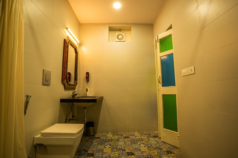 Bathroom 5, The Marwar Hotel & Gardens, Jodhpur