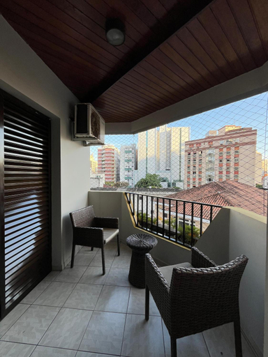 Others 2, Flat no Gonzaga - Santos, Santos